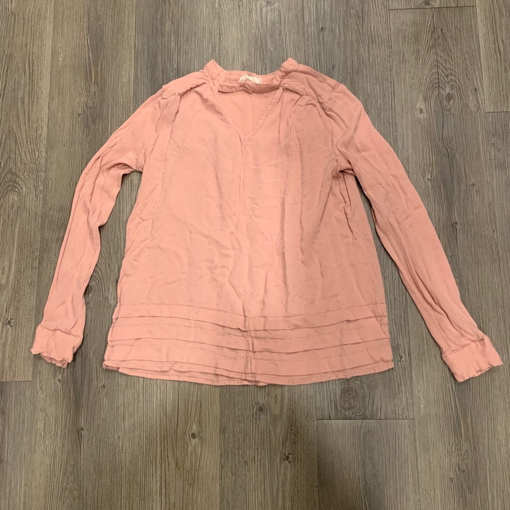 Long sleeve blush blouse with choker